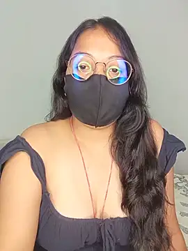 Snapshot of hottydisha chatting on 06.29.26 hottydisha online show from 06.29.26
