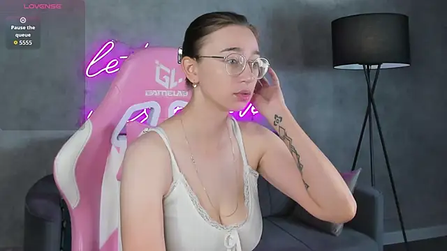 Lucy Green online show from 07.19.26