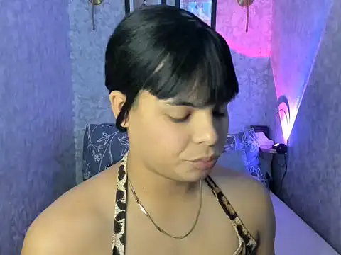 Snapshot of emily_rosue_ chatting on 07.23.26 emily rosue online show from 07.23.26