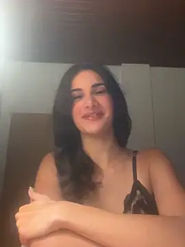 Snapshot of sarahlfvxo chatting on 06.16.26 sarahlfvxo online show from 06.16.26