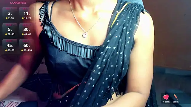 Starry Leila online show from 06.26.26