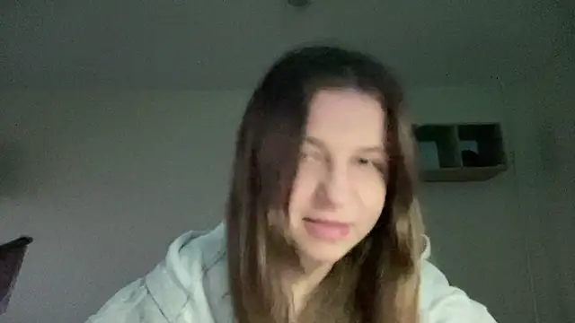 Snapshot of HwaTrippel chatting on 06.16.26 HwaTrippel online show from 06.16.26