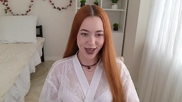 Snapshot of Mirabella_Flower chatting on 07.05.26 Mirabella Flower online show from 07.05.26