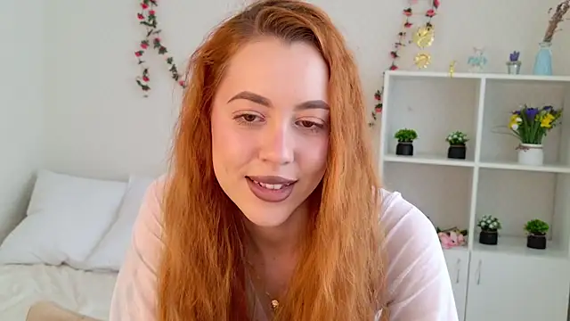 Snapshot of Mirabella_Flower chatting on 07.14.26 Mirabella Flower online show from 07.14.26