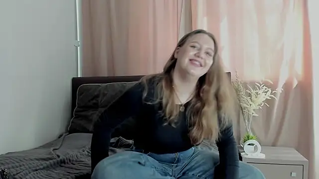 Snapshot of MissBadTiming chatting on 08.03.26 MissBadTiming online show from 08.03.26