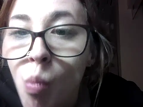 Snapshot of NeedyNina chatting on 06.25.26 NeedyNina online show from 06.25.26