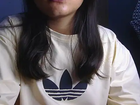 Snapshot of Aleena_Singh chatting on 06.19.26 Aleena Singh online show from 06.19.26