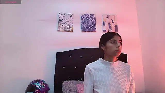 Dahlia  Vixen online show from 07.31.26