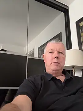 Snapshot of cumboy chatting on 10.13.25 cumboy online show from 10.13.25