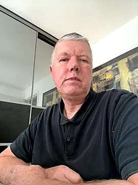 Snapshot of cumboy chatting on 10.24.25 cumboy online show from 10.24.25