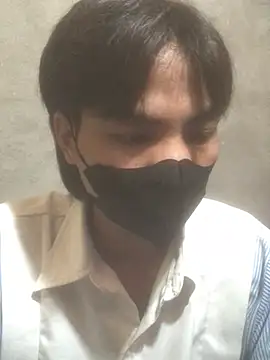 Snapshot of Liam-Ng chatting on 06.19.26 Liam-Ng online show from 06.19.26