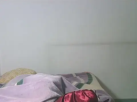 Snapshot of JasmineXX1 chatting on 06.17.26 JasmineXX1 online show from 06.17.26