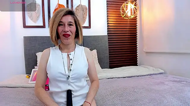 Snapshot of Margott_mature chatting on 07.25.26 Margott mature online show from 07.25.26