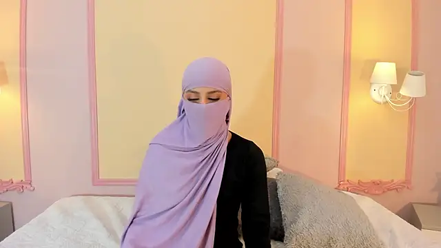 Snapshot of daniah__ chatting on 06.18.26 daniah online show from 06.18.26