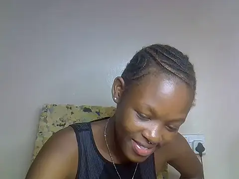 Snapshot of pretty_albright chatting on 06.29.26 pretty albright online show from 06.29.26