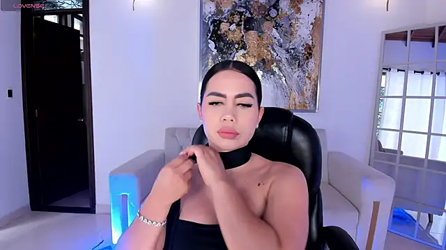 Snapshot of SabrinaMontclair chatting on 07.15.26 SabrinaMontclair online show from 07.15.26