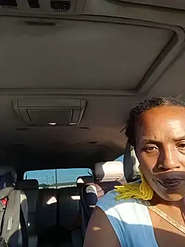 NAOMIdaFreakXXXXX online show from 05.19.26