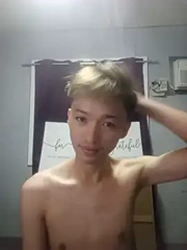 Snapshot of Fem_phiLboy69 chatting on 07.24.26 Fem phiLboy69 online show from 07.24.26
