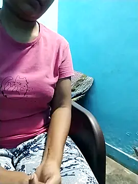 Snapshot of sexy-kanis21 chatting on 06.18.26 sexy-kanis21 online show from 06.18.26