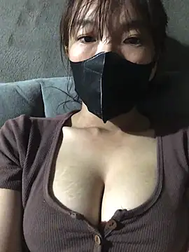 Snapshot of -Sukem-mut chatting on 06.21.26 -Sukem-mut online show from 06.21.26