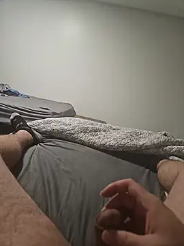 Snapshot of eep202 chatting on 06.20.26 eep202 online show from 06.20.26