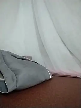 Snapshot of Naaya8109 chatting on 07.22.26 Naaya8109 online show from 07.22.26