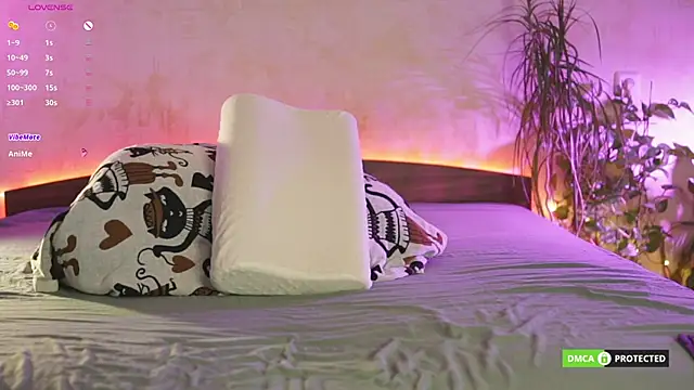 Rafaellka online show from 02.14.25