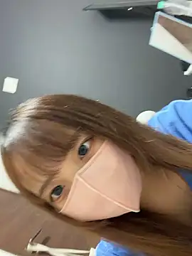 Snapshot of ohuton_love chatting on 06.22.26 ohuton love online show from 06.22.26