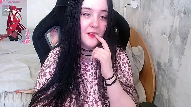 Snapshot of your_8a8y chatting on 07.20.26 your 8a8y online show from 07.20.26