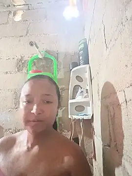 Snapshot of HeLiSa69ebony chatting on 06.20.26 HeLiSa69ebony online show from 06.20.26