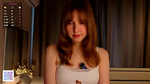Snapshot of SunnySikarskie chatting on 07.19.26 SunnySikarskie online show from 07.19.26