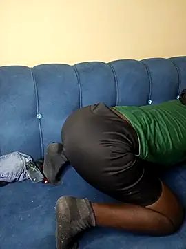 Snapshot of Rossamunney chatting on 06.24.26 Rossamunney online show from 06.24.26