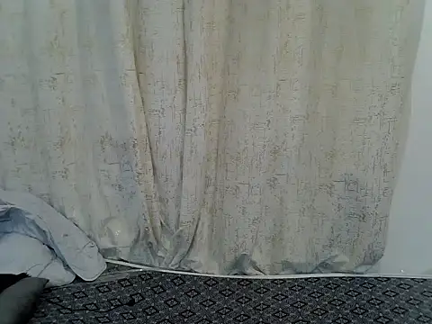 Snapshot of sexyeve1 chatting on 07.18.26 sexyeve1 online show from 07.18.26