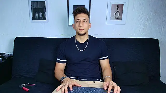 Snapshot of Sr_Maykol chatting on 08.01.26 Sr Maykol online show from 08.01.26