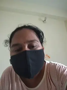 Snapshot of Lundpakadu chatting on 07.10.26 Lundpakadu online show from 07.10.26