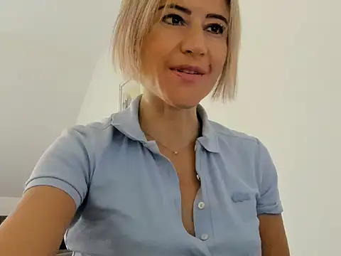 Snapshot of Ssoniaaa chatting on 09.12.25 Ssoniaaa online show from 09.12.25