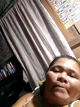 Snapshot of steppy_ chatting on 07.15.26 steppy online show from 07.15.26