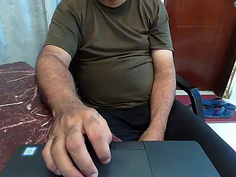 Snapshot of desipapaxx chatting on 06.25.26 desipapaxx online show from 06.25.26