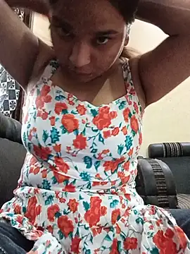 Snapshot of Hotty_Yalina chatting on 07.02.26 Hotty Yalina online show from 07.02.26
