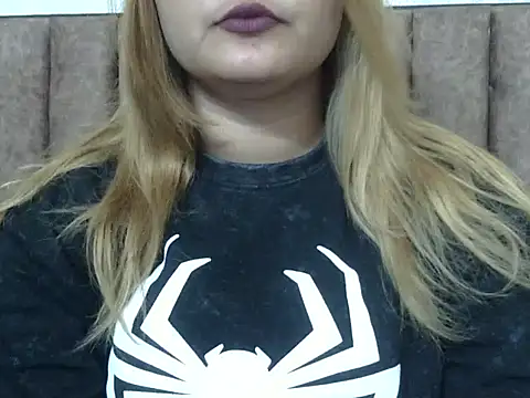 Sexyy Sana online show from 07.02.26
