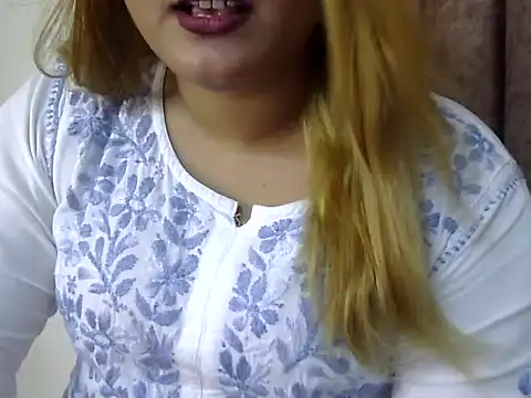 Sexyy Sana online show from 07.08.26