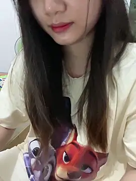 Snapshot of Beola_xx chatting on 06.23.26 Beola xx online show from 06.23.26