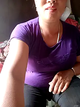 Snapshot of NyloveSquirt chatting on 06.22.26 NyloveSquirt online show from 06.22.26