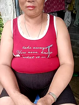 Snapshot of NyloveSquirt chatting on 06.26.26 NyloveSquirt online show from 06.26.26