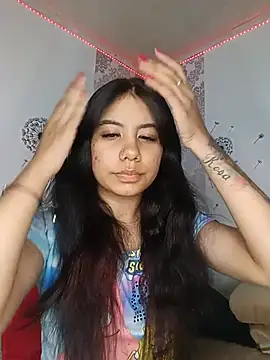 Snapshot of AylinLove_ chatting on 08.02.26 AylinLove online show from 08.02.26