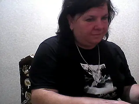 Snapshot of HannahAna39 chatting on 06.24.26 HannahAna39 online show from 06.24.26