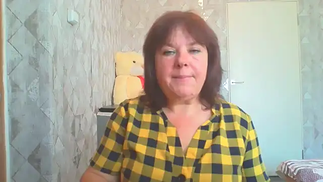 Snapshot of HannahAna39 chatting on 08.06.26 HannahAna39 online show from 08.06.26