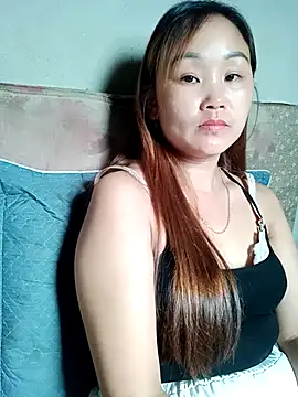 Snapshot of Emma-18h chatting on 07.29.26 Emma-18h online show from 07.29.26