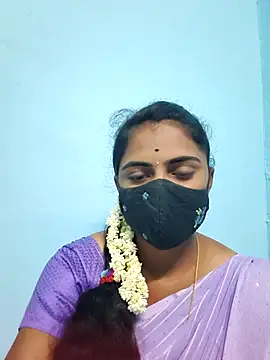 Snapshot of Megavarthinii chatting on 07.01.26 Megavarthinii online show from 07.01.26