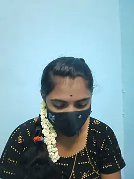 Snapshot of Megavarthinii chatting on 07.16.26 Megavarthinii online show from 07.16.26